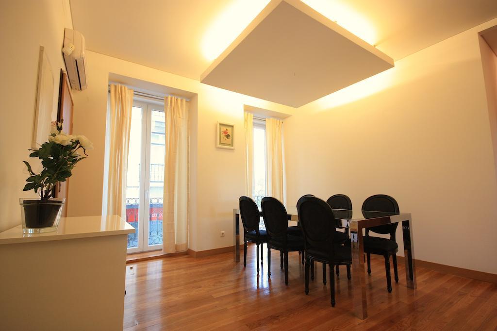 Myplace - Lisbon - Camoes Apartamento Habitación foto